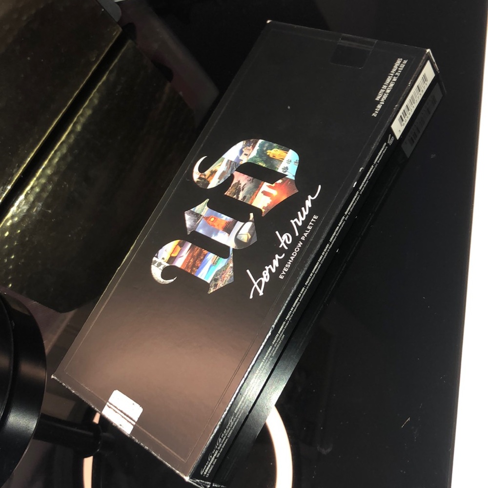 Urban Decay Born To Run Palette